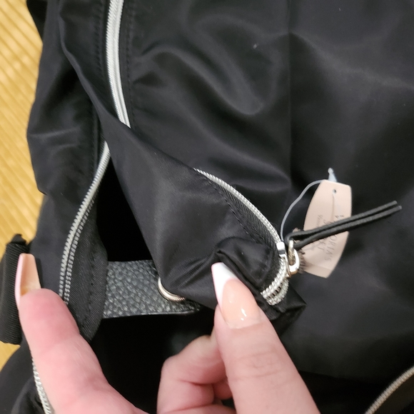 Victoria's Secret tote - Picture 5 of 8